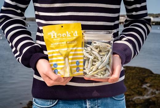 Totally Hook'd Freeze-Dried Minnows Whole Treats for Dogs & Cats