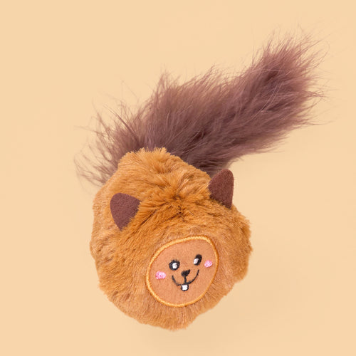 ZippyClaws® Refillablez Bushy Throw – Squirrel